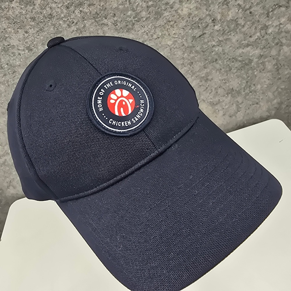 Chick-fil-A Employee Uniform Hat Performance Team Style OOBE One Size Unisex